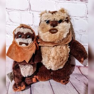 Original Disney Parks Ewok Wicket & Wicket Snuggle Snapper Plush Snap Wrist